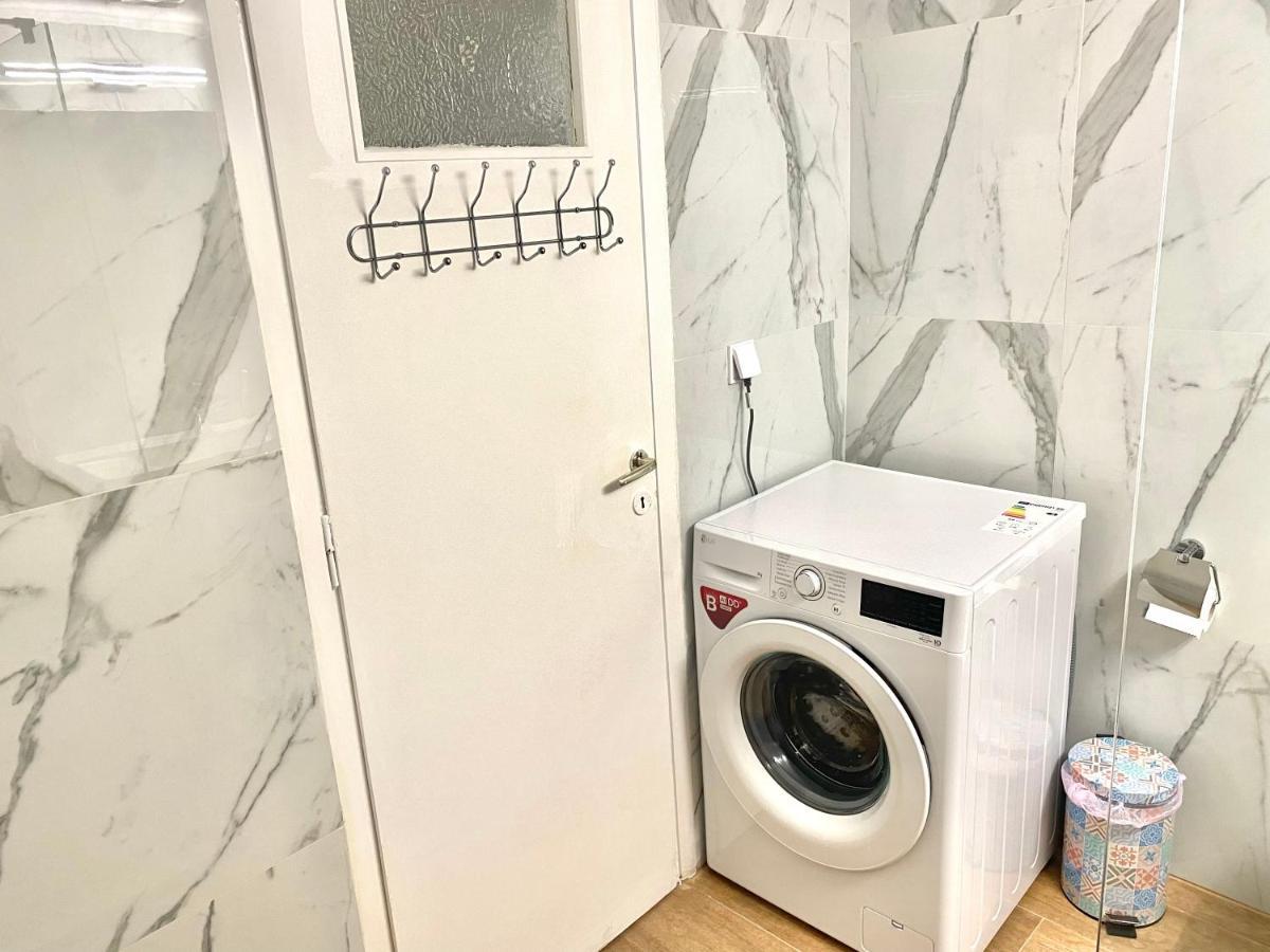 Quiet Near Subway And Acropolis 2 Bedrooms Apt Афіни Екстер'єр фото